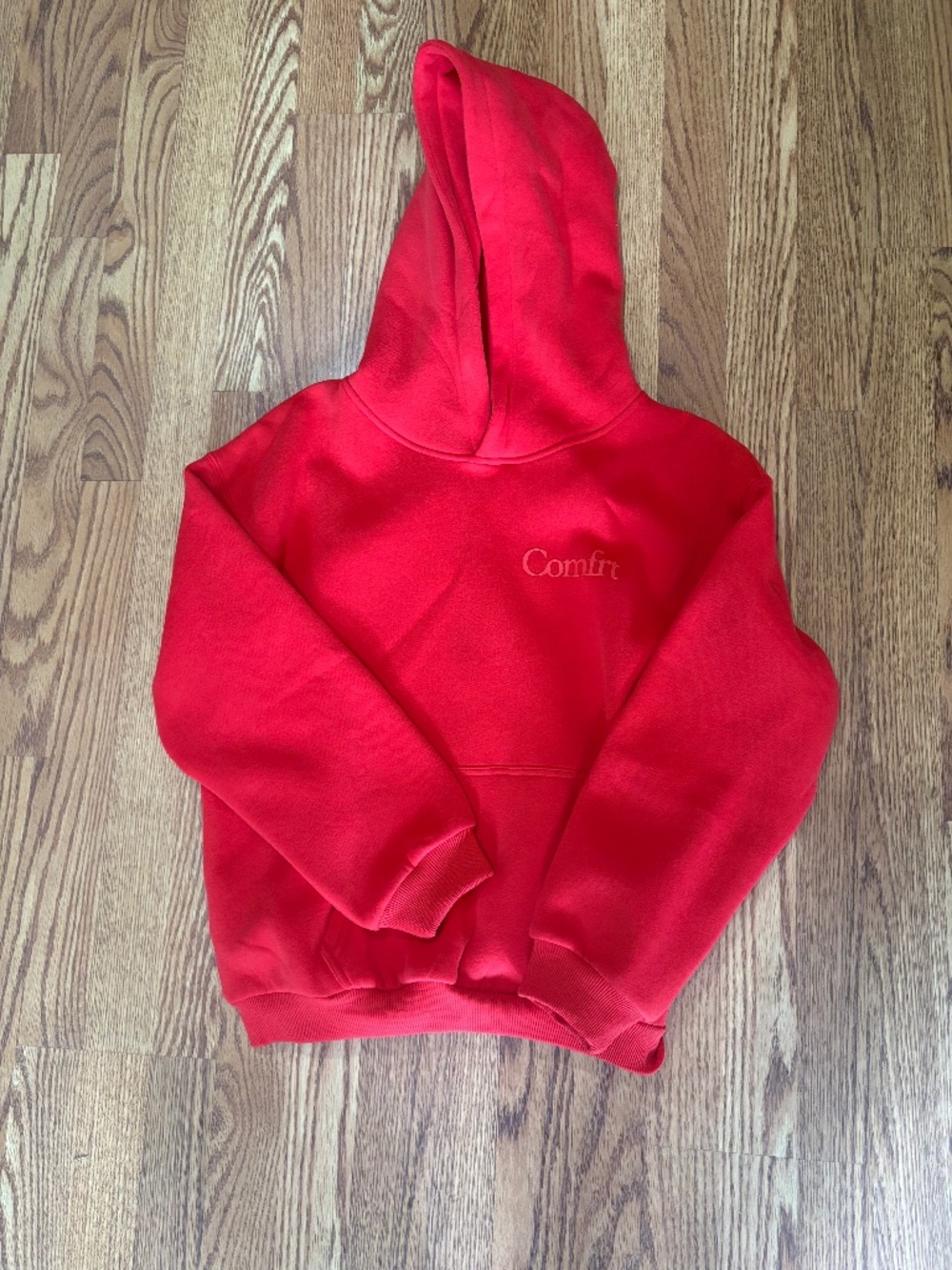 NWOT Comfrt Minimalist Kids Hoodie Crimson / XL